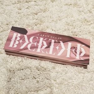Urban decay back talk palette